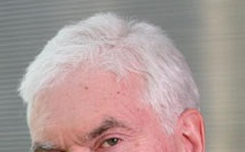 Tony Hewitt